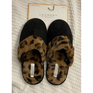 Women’s Slippers Size 8 LAUNDRY by shelli segal Black Animal Print Close Toe